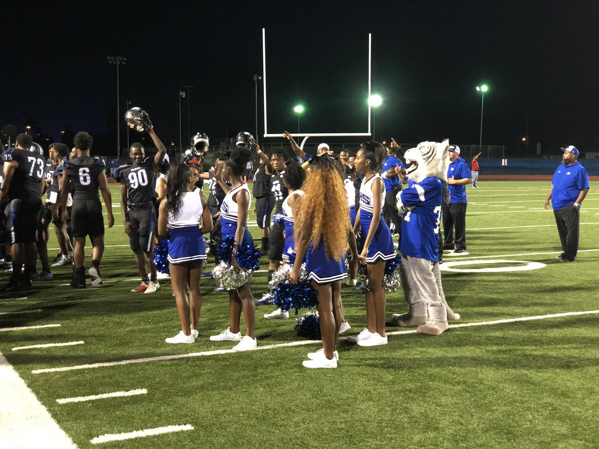 Dekaneywildcat's tweet image. Great win tonight Wildcats! #webelieve #wetransform