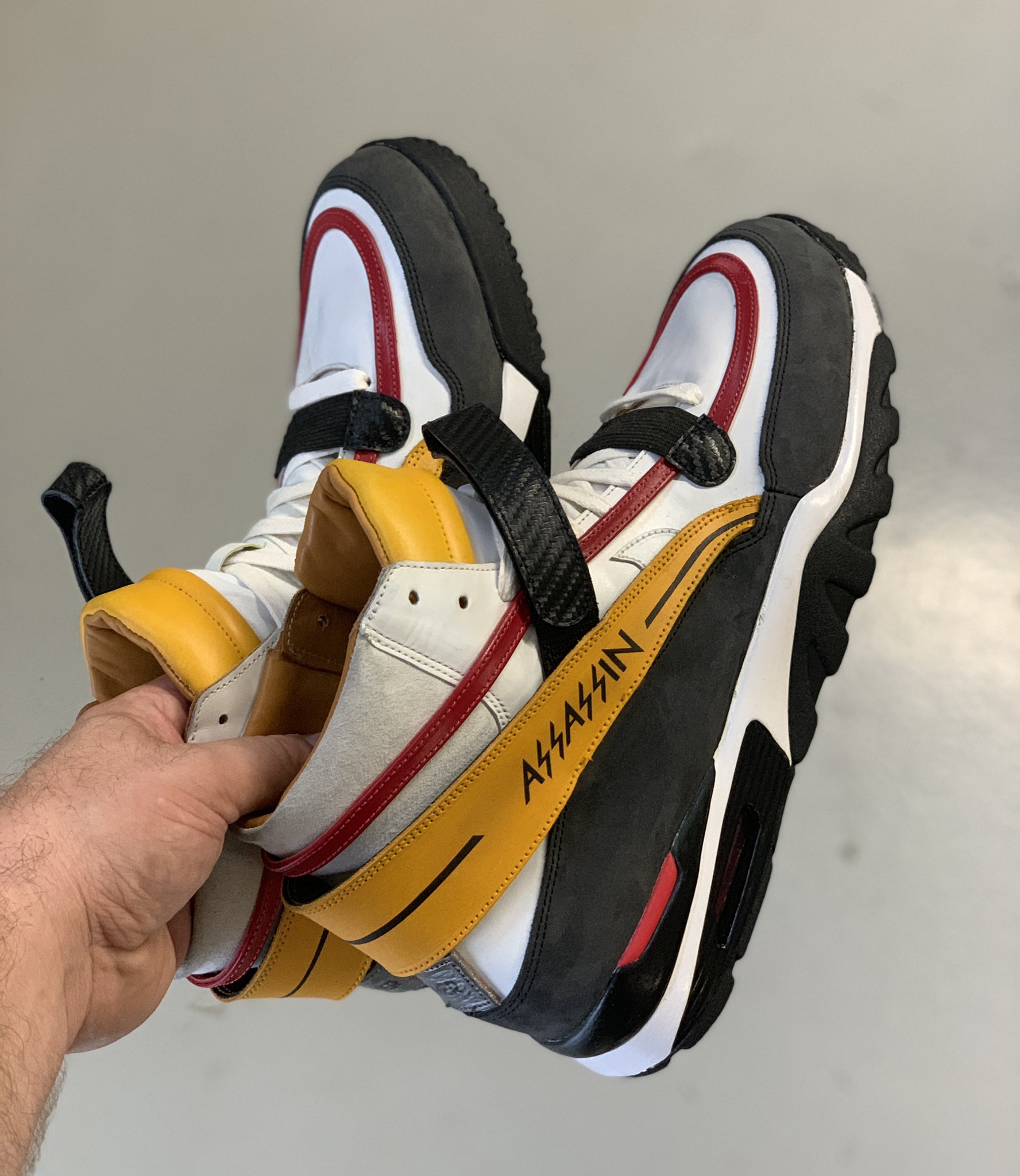 Mache on Twitter: "My friend @JBFcustoms and I have talked about recreating the Assassins sneaker from @TheSimpsons for now. When I visited him a few months back we put the wheels