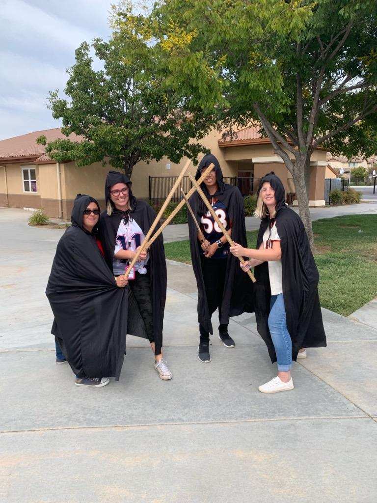 SweetScholars's tweet photo. Did you know teachers are CAPEable of being very pun-ny? Supporting Attendance Awareness Month like a Captain! #CaptainCriticalThinker #CaptainCollaboration #CaptainCreativity #CaptainCommunication #SweetScholars #UnitedInExcellence @FalconsAvalon @ValVerdeSupt https://t.co/7EUjxqmOPb