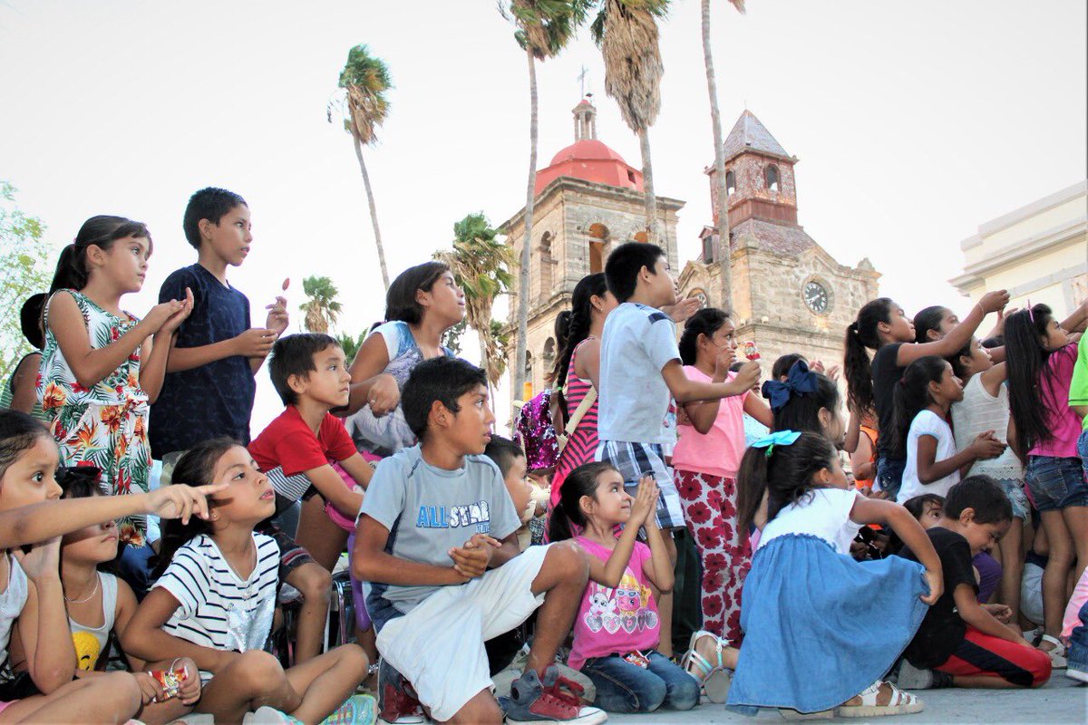 Todo un éxito el Festival Infantil y Juvenil 'La Maroma' llevado a cabo en #CuatroCiénegas, donde grandes y chicos pudieron disfrutar de los espectáculos que ofrece este importante evento cultural.      #ViveCultura #Coahuila