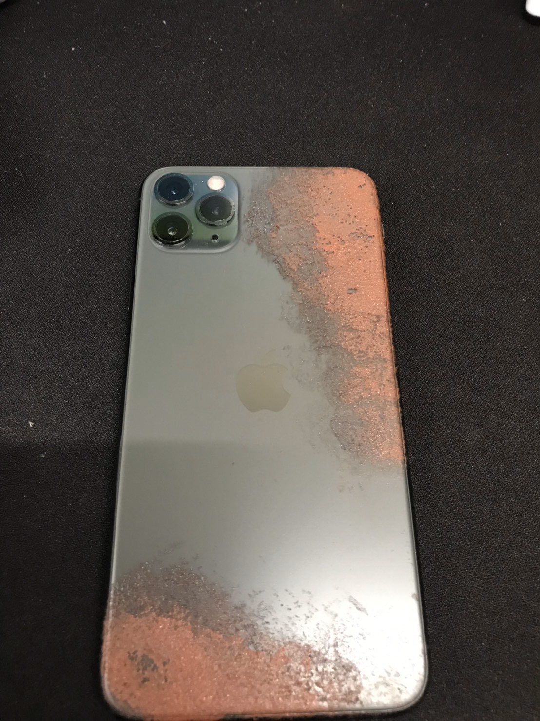 かのう Iphone 11もう錆びた ろぼをもビックリ ロボスタグラム フィクションですっ T Co Ngjwuw8erm Twitter