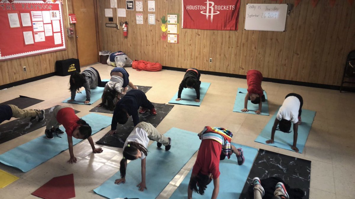 GolfcrestES's tweet photo. CAn you sAy YOGA? @GolfcrestES we cAn becAuse we Are on our wAy to An A!! Mind! Body! Spirit! @NicoleMooreHisd @Erwin_Garcia_ https://t.co/kbouzVEFkG