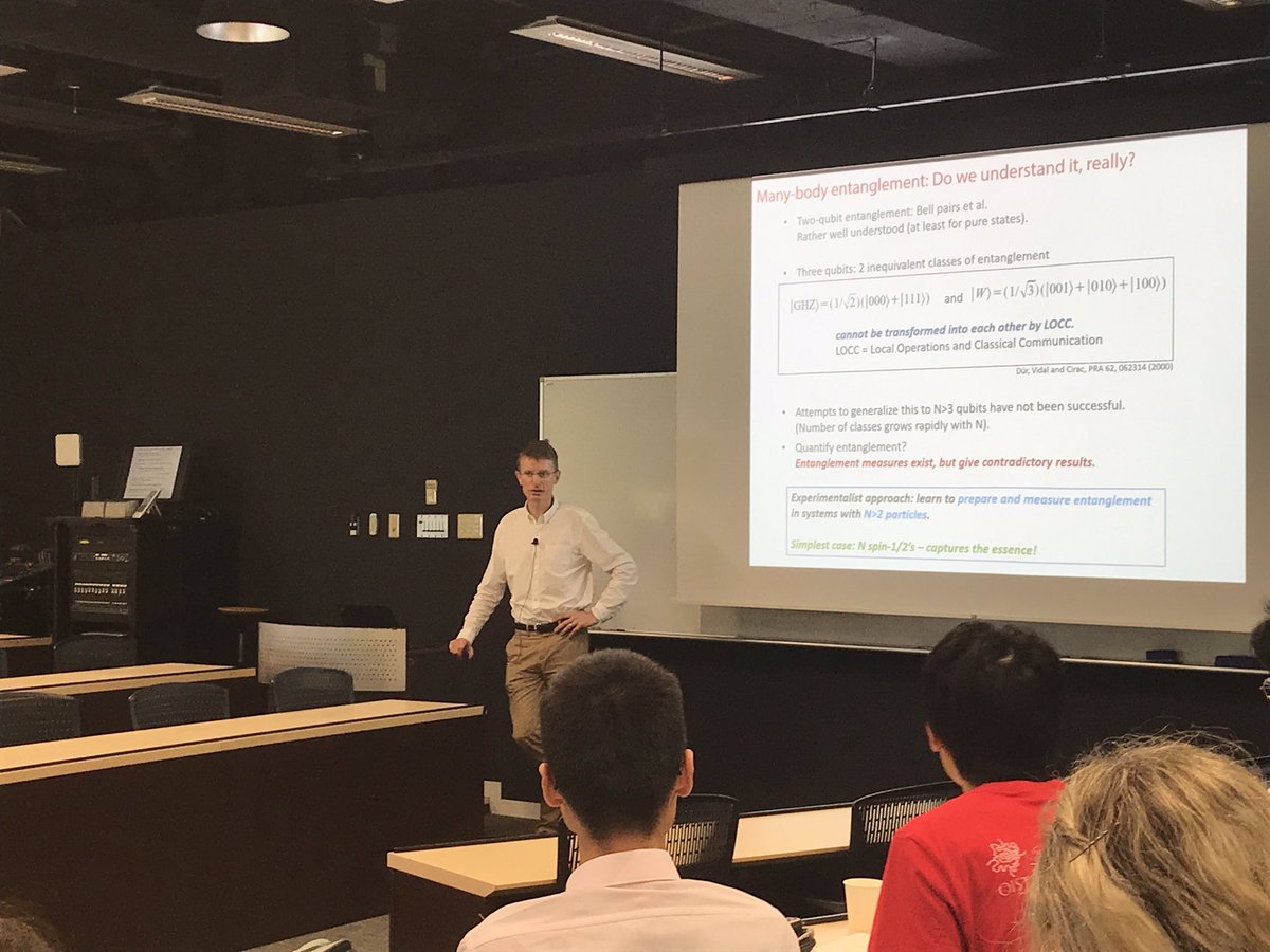 SileNicChormaic's tweet image. Day 4 - Jakob Reichel from #LKB Paris talking about many-body #entanglement with #ultracold #atoms #cqdOkinawa #oistedu #STEM #BEC #coldatoms #atomicclocks      @LP_ENS_