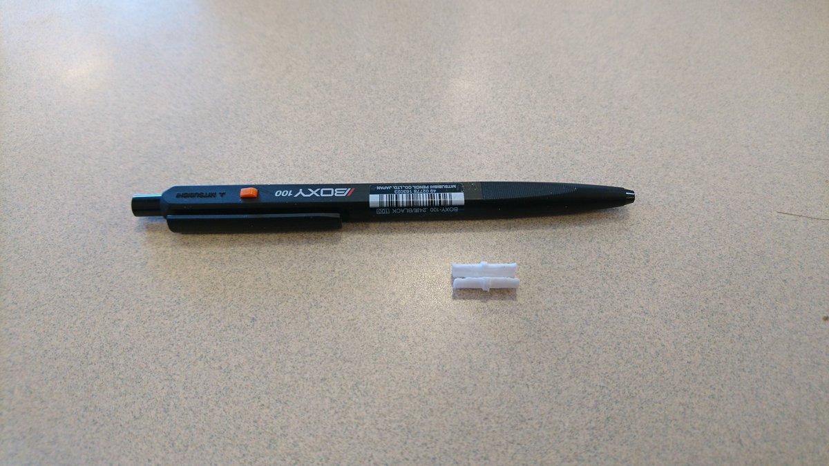 Chamekan على تويتر ボールペンとレゴのペグ まあレゴペグより一回りでかい世界か 中空の円筒は 水溶性 Or リモネン フィラメントによるサポートとかやってみるべきなのか