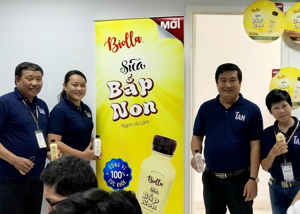 Biolla_vn's tweet photo. ✅✅✅Sáng 21/9 vừa qua, Liên hiệp các tổ chức hữu nghị TPHCM tổ chức lễ ra mắt Câu Lạc Bộ Cộng Đồng Cựu Du Học Sinh Quốc tế TPHCM.
Biolla hân hạnh đồng hành cùng chương trình! 🥳🥳🥳

#Biolla #IAN https://t.co/wtxFJMosQU