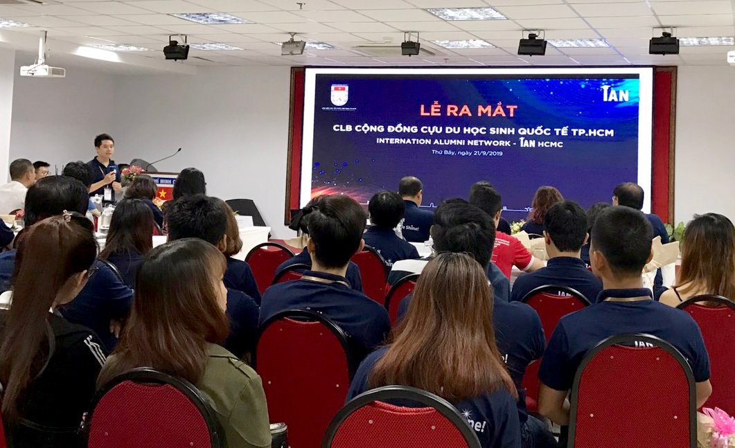 Biolla_vn's tweet photo. ✅✅✅Sáng 21/9 vừa qua, Liên hiệp các tổ chức hữu nghị TPHCM tổ chức lễ ra mắt Câu Lạc Bộ Cộng Đồng Cựu Du Học Sinh Quốc tế TPHCM.
Biolla hân hạnh đồng hành cùng chương trình! 🥳🥳🥳

#Biolla #IAN https://t.co/wtxFJMosQU