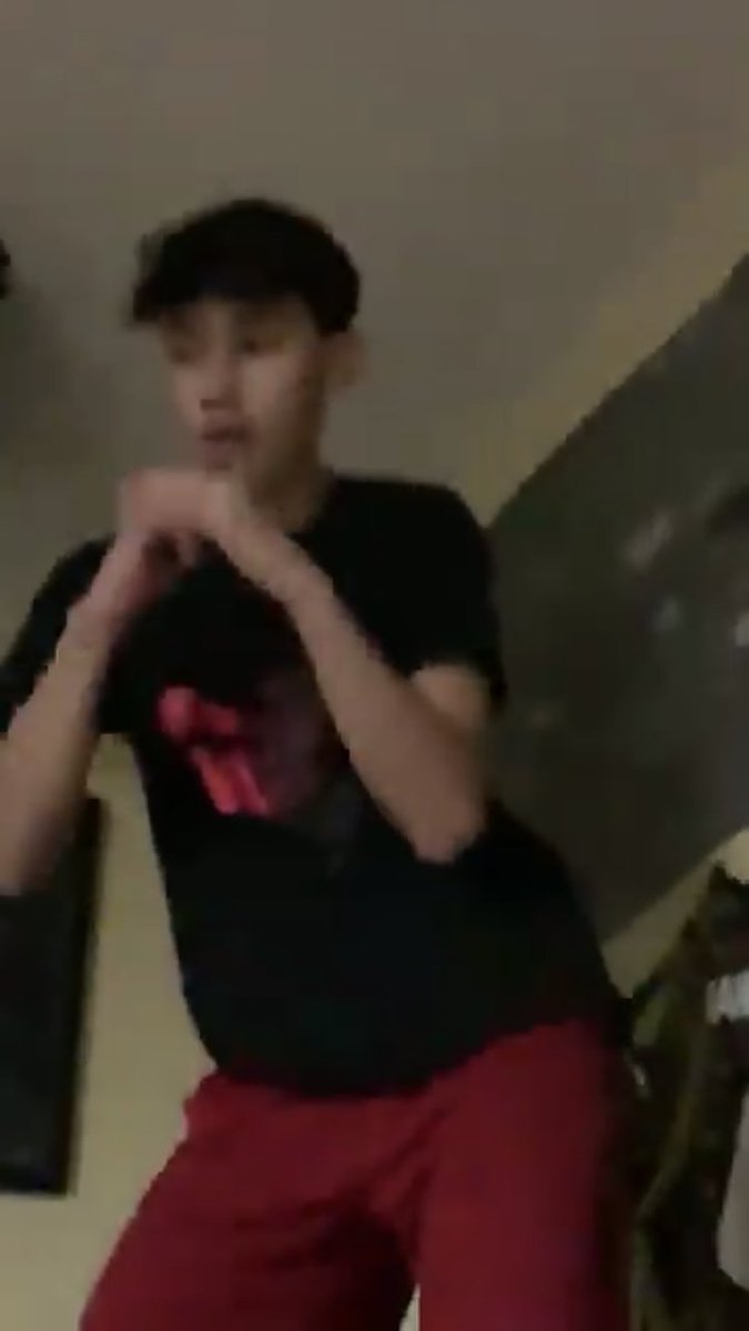 PRJCT_Endy's tweet photo. @Zepkaa_ Look at that cutie. Teach me the way Nathan pls I’m bad at fn https://t.co/R2KW7VOmVu
