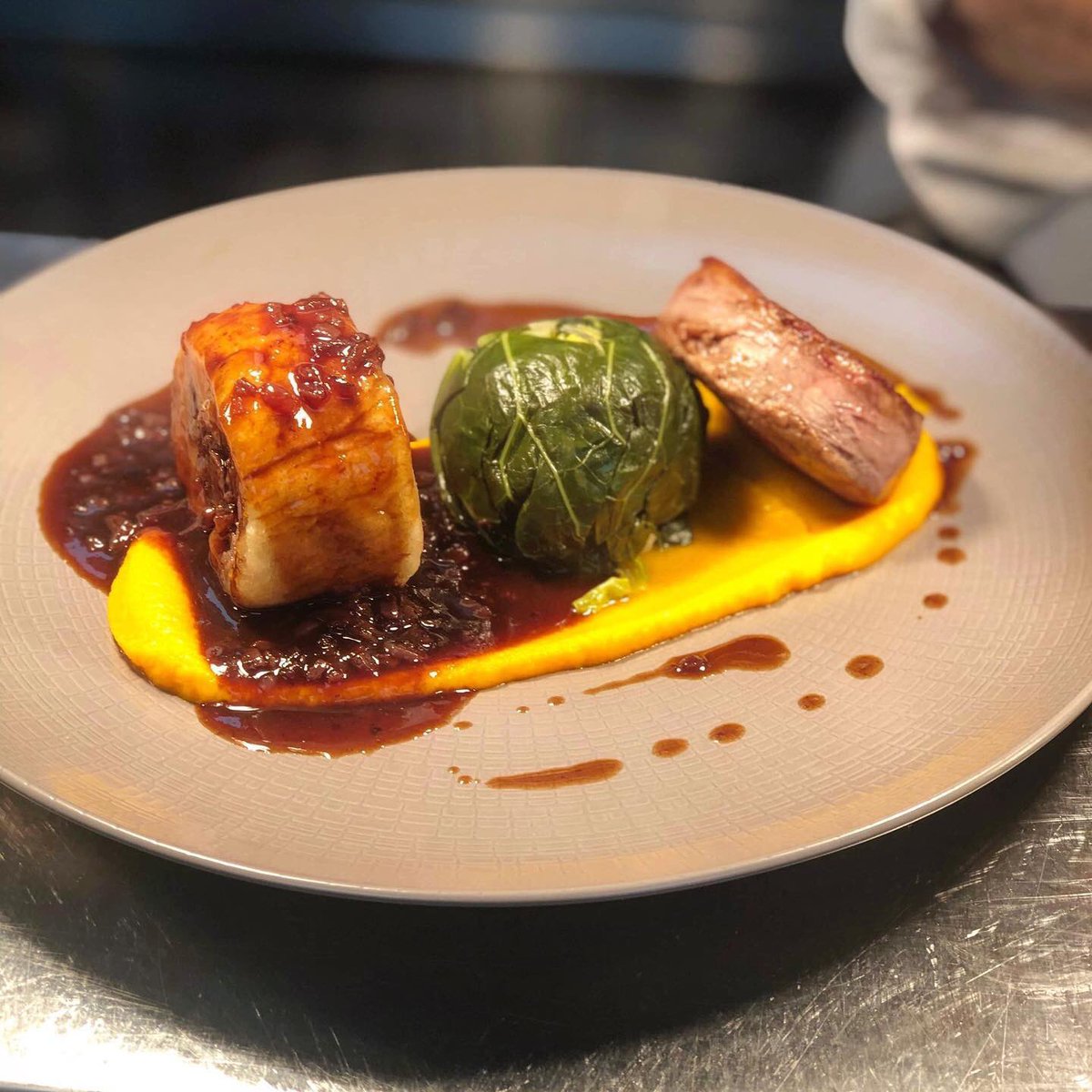 It’s rag pudding time, with cooler weather, perfect comfort food . .

#grassingtonhouse #grassington #yorkshiredales #skipton #yorkshire #2AArosette #skiptonrestaurants #yorkshirerestaurants #restaurantwithrooms #yorkshirehotel #restaurantsofinsta #finedining #comfortfood