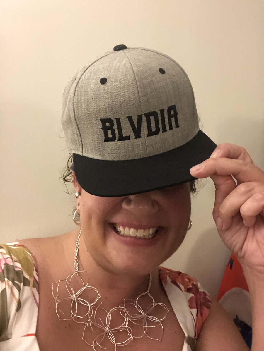 MarieLegion's tweet photo. #19 brand logo! @Blvdia logo! #IFEA64PHOTO https://t.co/6QBY0jszbw
