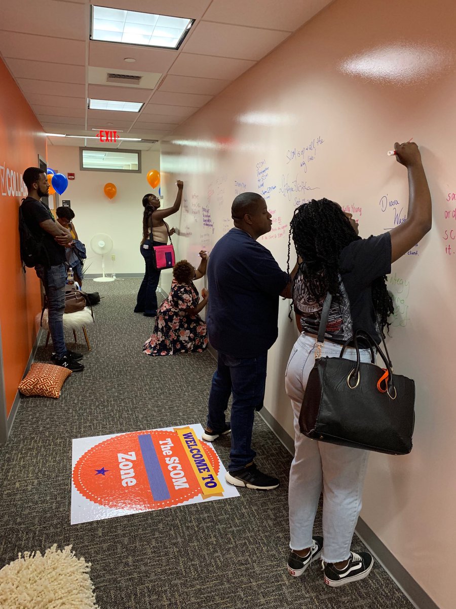 MSUMPPD's tweet image. ⁦@MayalGilmore⁩’s Television Management class went down to sprinkle some inspiration on the new collaboration wall in the #SCOM department. ⁦@SGJCMSU⁩