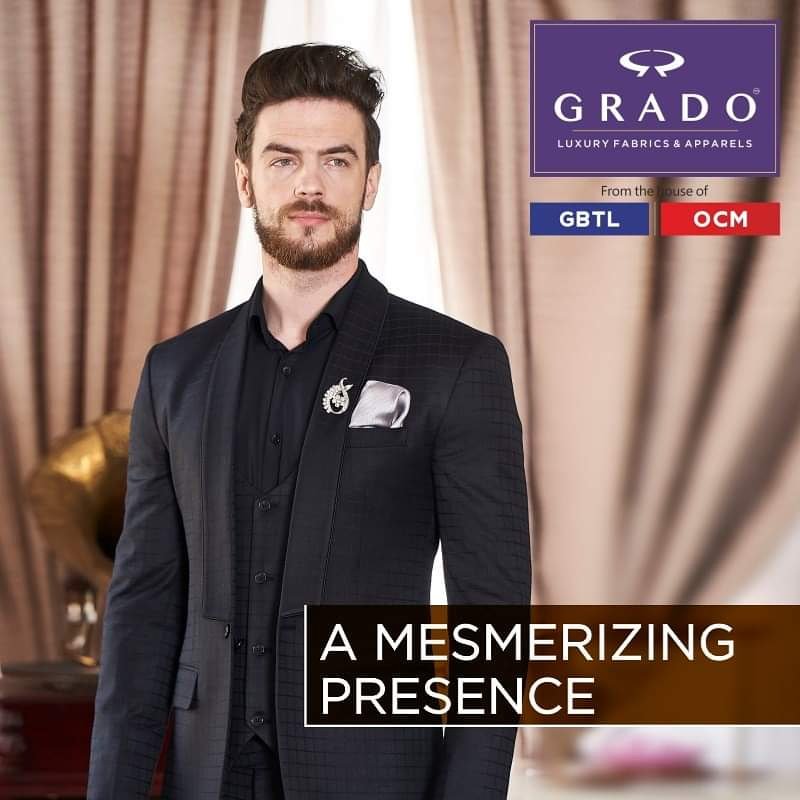 GradoFabrics's tweet photo. Suit Up : A subtle self check makes for a mesmerizing presence. Would you agree? Let us know in comments below. 
#grado #gradofabrics #3piecesuit #waistcoats #blacksuit #wardrobepartner #kbc #suit #suitup https://t.co/kWhxdIwHVL