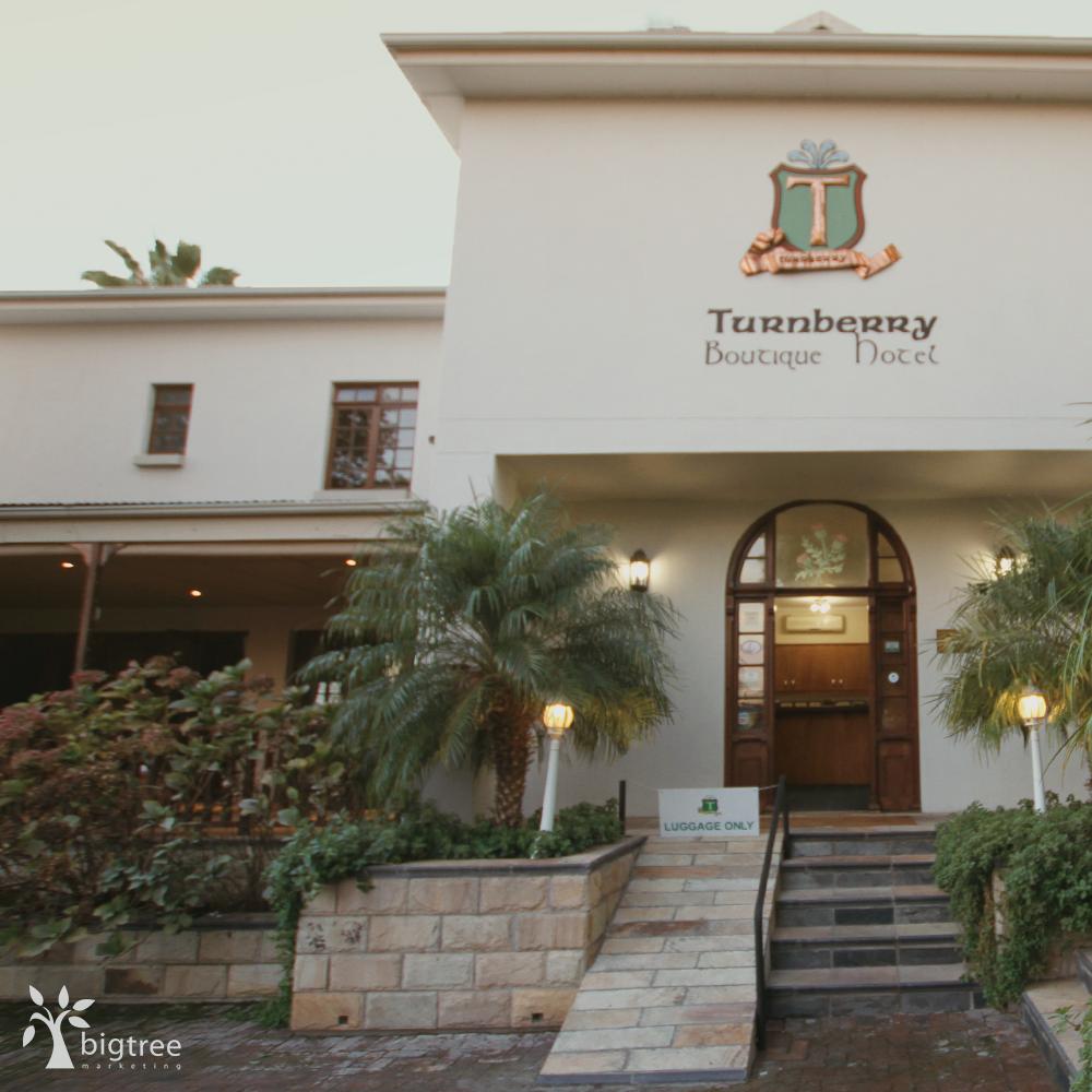 A Route 62 must-visit stop. #Oudtshoorn