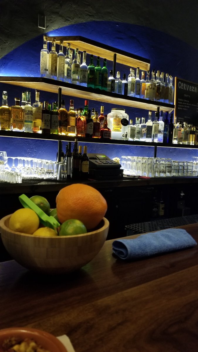 lauriesf's tweet image. The Cantina on Judah St in SF is open! #OuterSunset #Mexican #MuyBueno