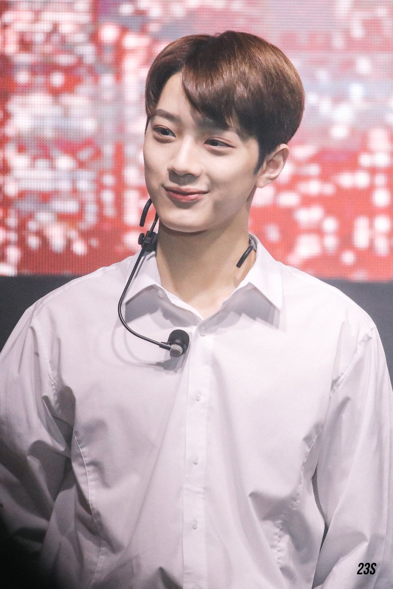 23seconds_'s tweet photo. 181021 

#赖冠霖 #라이관린 #LAIKUANLIN https://t.co/rmGLaB9q2Z