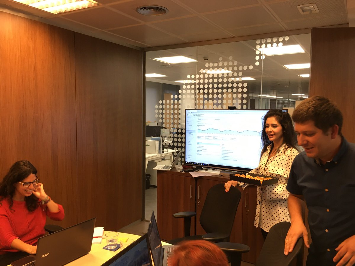 cuadernodavid's tweet image. Ayer profundizamos aún más en #GoogleAnalitics y #TagManager de la mano de César e @InterMundial_ES. Ahora nos toca poner todo esto en práctica 😅