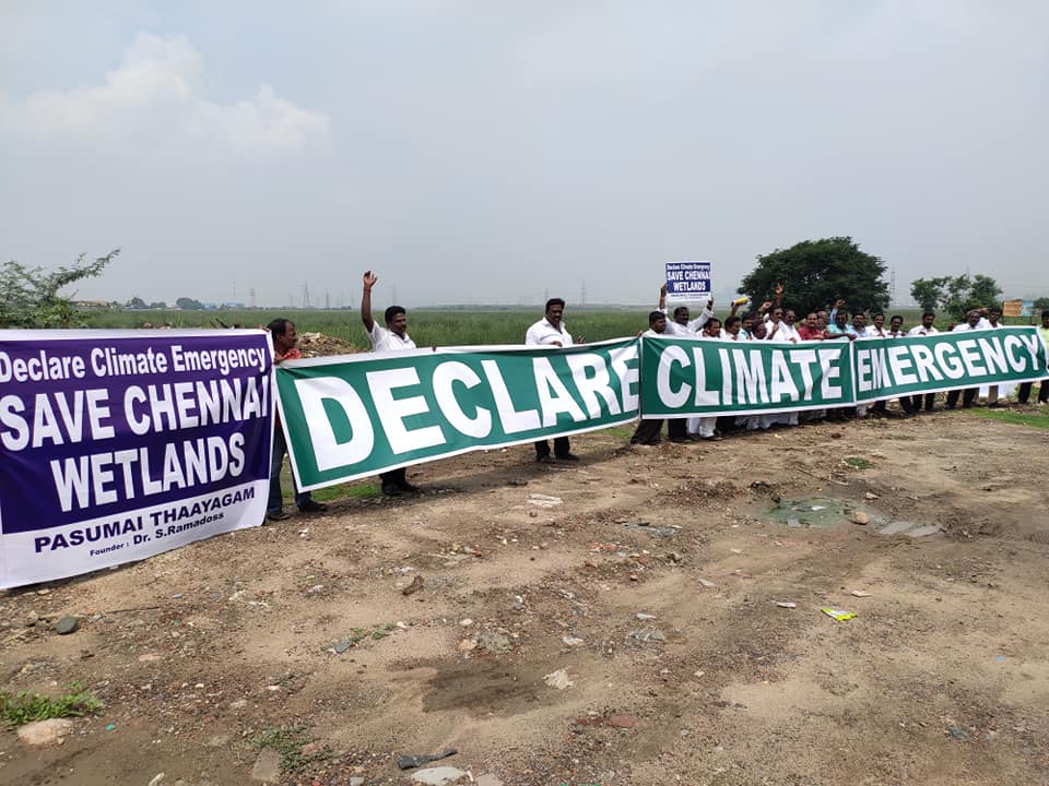 ClimateEmergTN's tweet photo. #GlobalClimateStrike at #Chennai #Pallikaranai #wetlands  #India on Septembar 24

பசுமைத் தாயகம்: காலநிலை அவசரநிலை பிரச்சாரம் #ClimateEmergency

செப்டம்பர் 24 பள்ளிக்கரணை சதுப்பு நிலம், சென்னை

#ClimateAction #FridaysForFuture #ClimateCrisis #ClimateStrikes #ClimateChange https://t.co/aTyub5PR7C