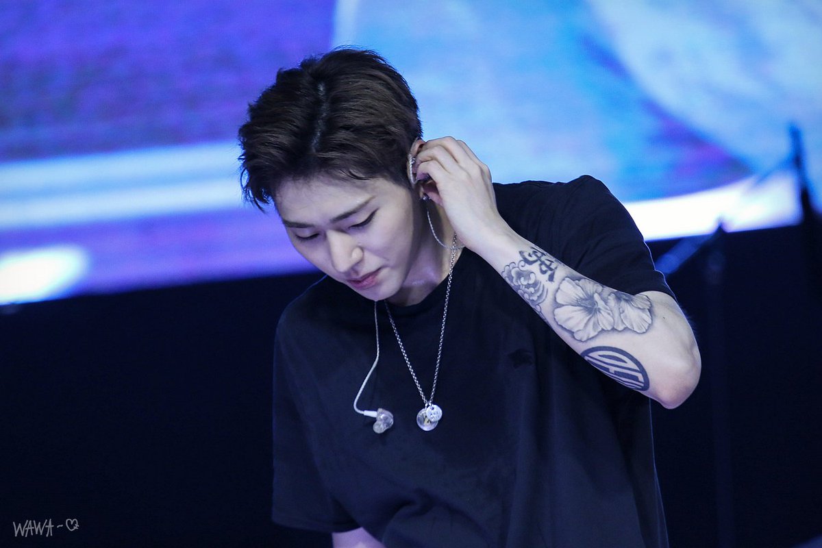 Quinty_0914's tweet photo. 190926 한양대축제. 너무좋아❤  #지코 #ZICO #우지호 https://t.co/YIiVyjw491