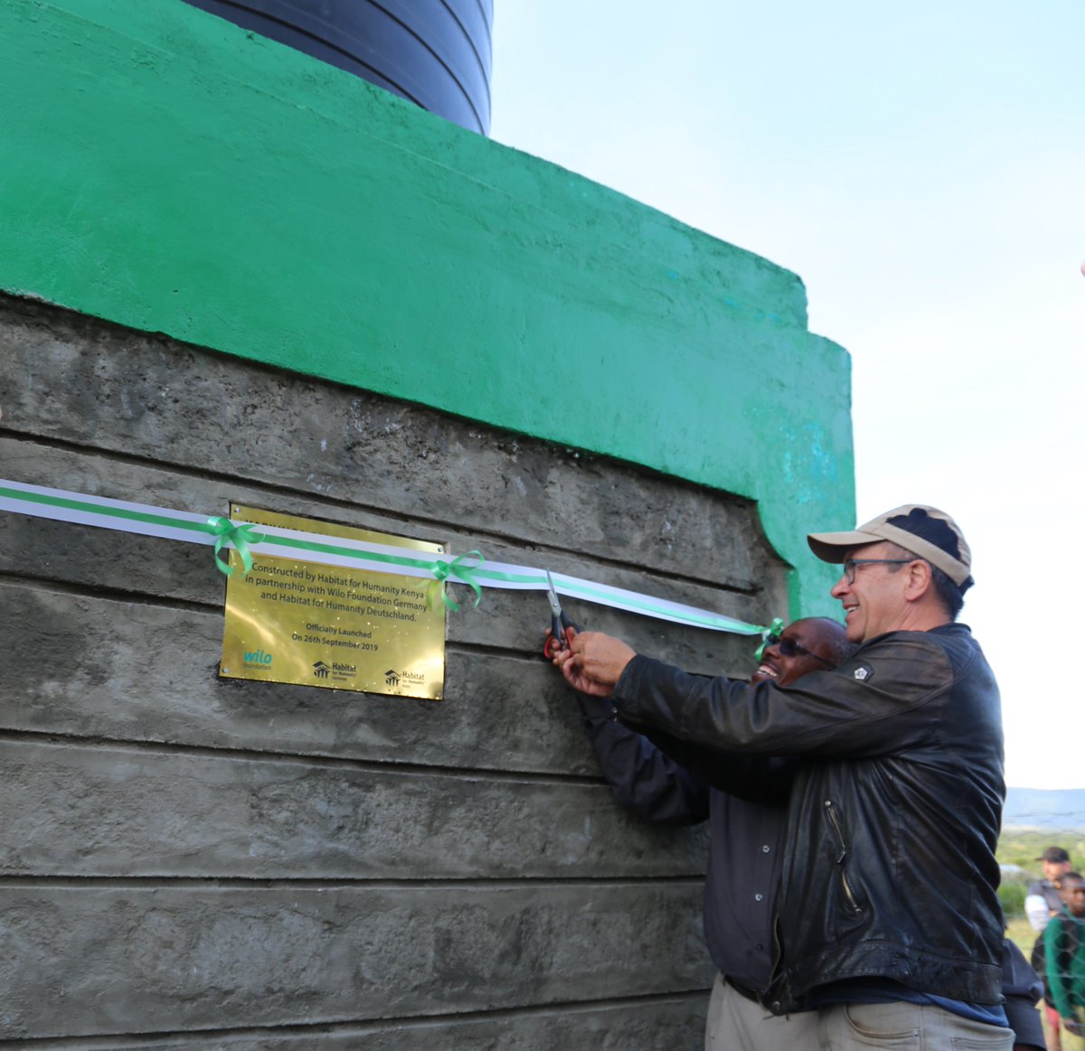 hfh_kenya's tweet photo. Construction of this life changing borehole was supported by #WiloFoundation and @HFHDeutschland with a goal of improving Kariunga community’s #Health and #Hygiene conditions and build their capacity for #livelihood and #nutrition. https://t.co/fYlUOEWAjg