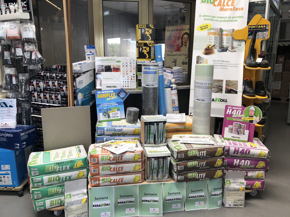 Clientes Kerakoll, onde encontra todas as soluções ecológicas para sua obra.
#biocalce #h40semlimites #hybrido #nanoflex #geolite #bioflex #keraklima #fugabella 
Clientes que acreditam em nós.