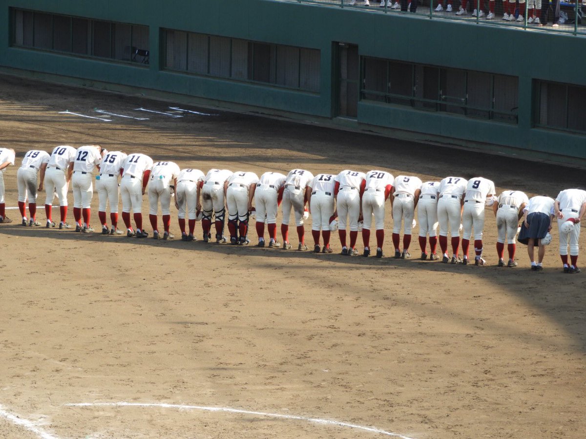 Chikoukyu's tweet photo. 秋季埼玉県大会 準々決勝
試合終了
春日部共栄1-2川口市立

共栄 100 000 000 ＝1 H8 E1
川口 010 000 10X ＝2 H8 E1

勝った川口市立はベスト4！
準決勝へ進出⚾️
関東大会出場をかけて西武台と激突 https://t.co/p4BBeEoiLn