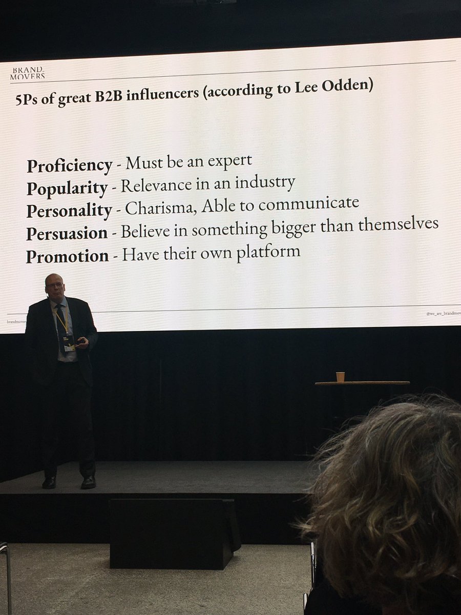 SarahWinge's tweet photo. Er til #theedge19 igen i dag og @PStaunstrup fortæller om influencer marketing i B2B. Mange af de 5 pointer her var også med i mit speciale (jeg havde et par ekstra konklusioner også) fedt at se at andre er enige 💪🏻 @Brand_Movers #influentdk https://t.co/Z7tFjgQAaG