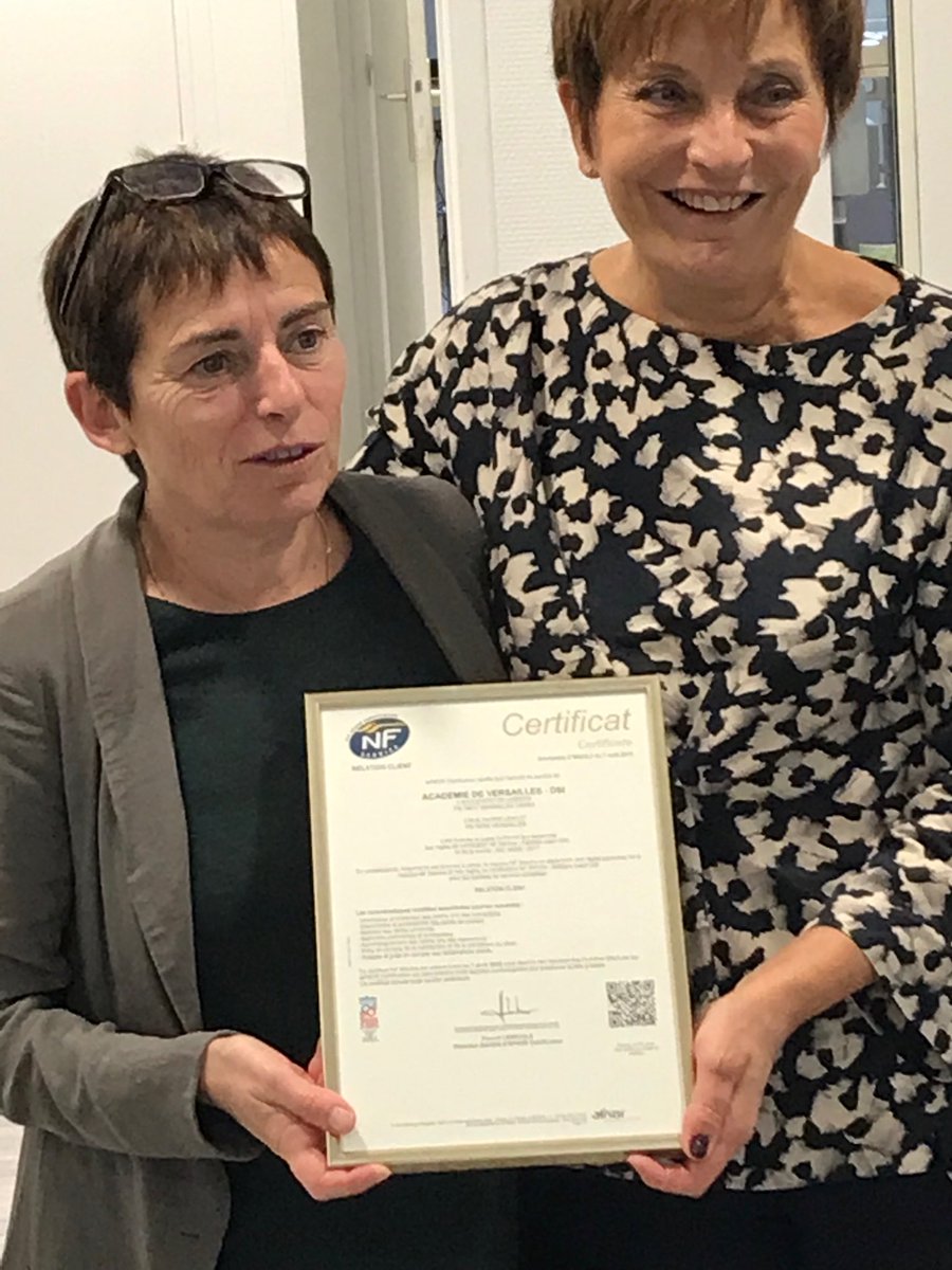JackyGalicher's tweet photo. ⁦@acversailles⁩ ⁦@AFNOR⁩ ⁦@ACTIVEO⁩  
La fête avec les équipes pour la remise du certificat AFNOR https://t.co/JZOl2HGwxp