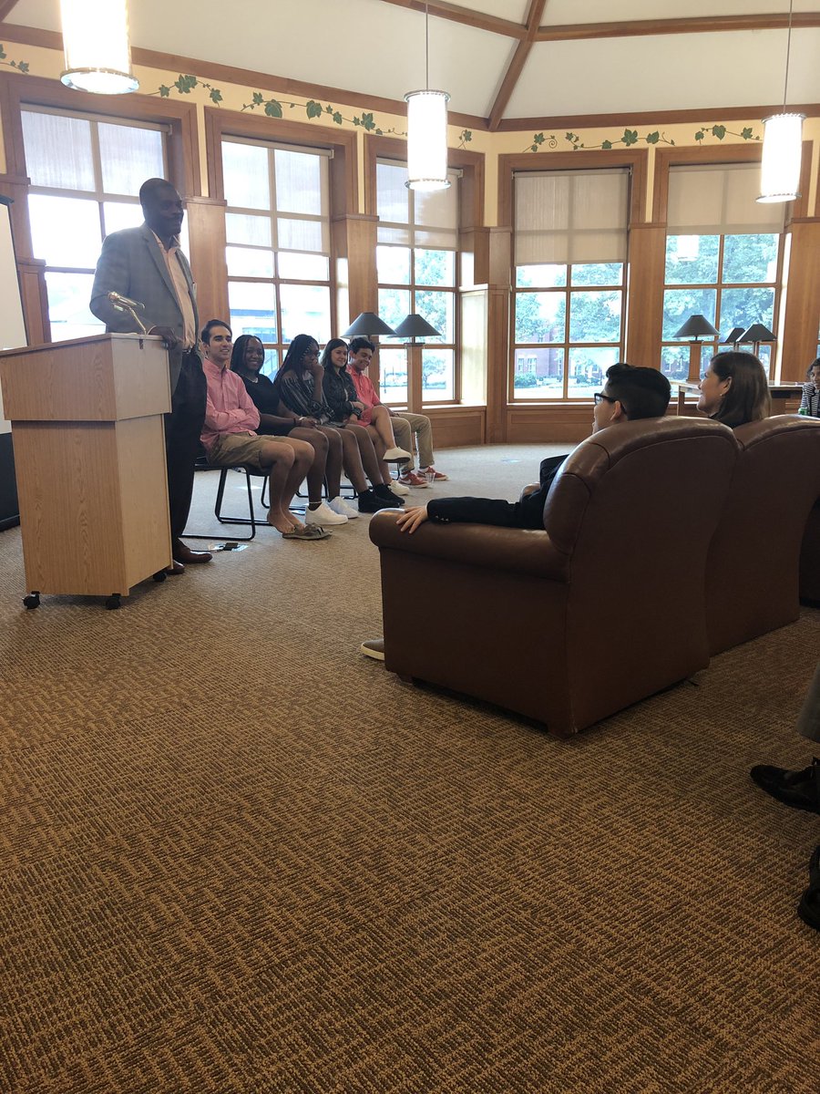 LvilleAdmission's tweet photo. Yesterday, our friends from Prep 9 visited campus for an awesome day of all things @LvilleSchool! They met with students and faculty from all aspect of campus to get a real feel of #boardingschool life here! #Prep9 https://t.co/Wgn1BFeKVA