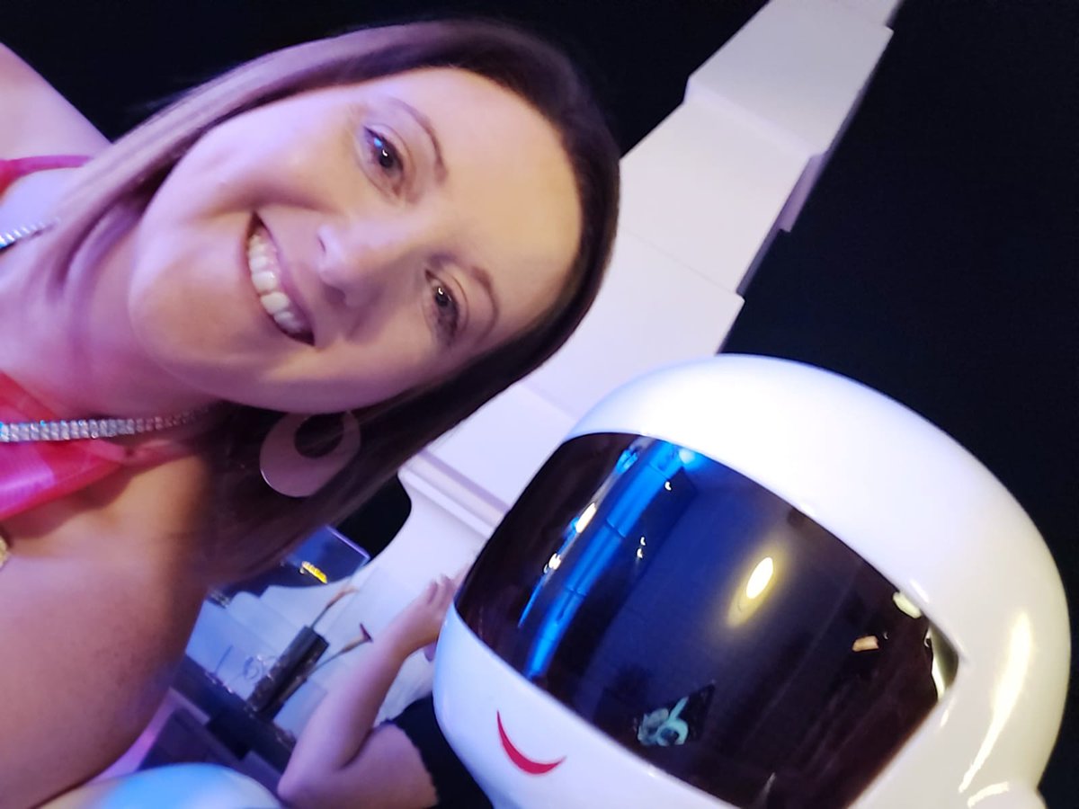 Buenos Días from #Madrid!

Tim &amp; Kat are there <a href="/MeetingsSpace/">The Meetings Space</a>'s Autumn Forum at the Hotel Riu Plaza España.

We look forward to their full debrief when they're back in the office &amp; will be looking at opportunities for our clients.

#GlobalEvents  #MadridSuitsYou