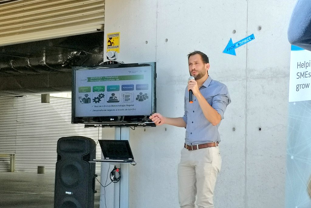 pcmMadrid's tweet photo. 🙌 Fantásticas intervenciones de nuestras #SonPCM @biovegen @PlenOptika #edatta y @magiquo_IA hoy en el III encuentro de #networking del Parque 👉🎉#emprendimiento #innovación #ciencia #tecnología #FPCMConnect #IncúbateFPCM #EENCanHelp https://t.co/BxtP33g1sA