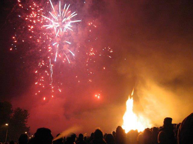 DeersGlade's tweet photo. Deer's Glade Fireworks and Candlelit Procession

2nd November 2019, we will be hosting our annual charity fireworks and candlelit procession evening, in support of About With Friends. 
 
Everyone is welcome and more information can be found at https://t.co/sqQ6V8WFcE ! https://t.co/f8n2VQmuEe