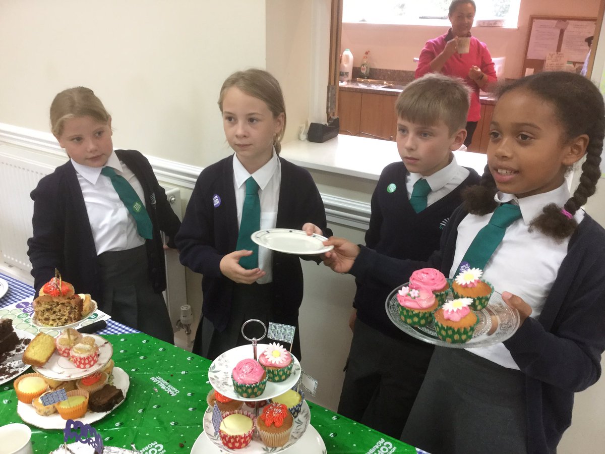 silverstonesch's tweet photo. Well done Silverstone Village, a brilliant coffee morning with some wonderful helpers who said they had a great time serving the community! #macmillancoffeemorning #community https://t.co/s61ipkw1Un