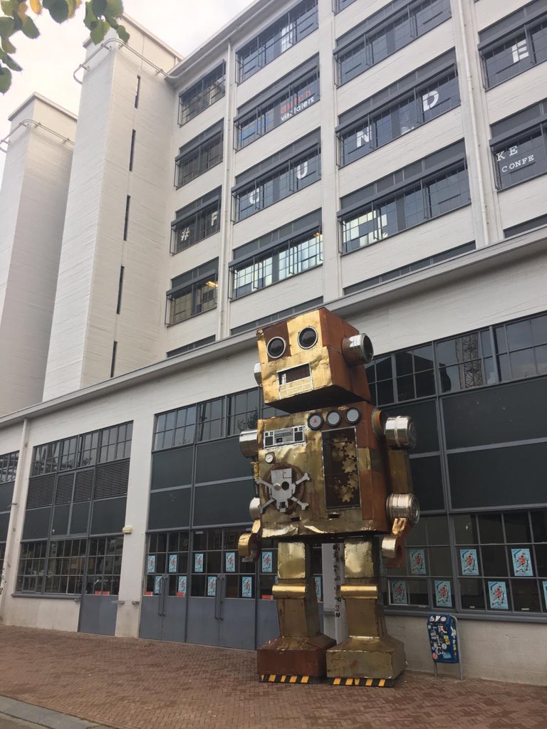 renepare's tweet photo. Duurzame workshops bij #eindhoven maker faire #emf2019
Future Makers Factory vanmiddag en vanavond op #ketelhuisplein https://t.co/NoErns91Gi