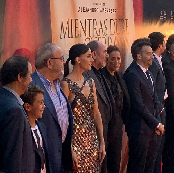 farandulactores's tweet photo. Los sueños se cumplen, pero con mucho esfuerzo, constacia y talento. @MireiaReyactriu tiene de todo esto y mucho más, así que estamos felices de estar a su lado en este momento. #MientrasDureLaGuerra ya en los cines! 📽️🎞️#alejandroamenabar.
#actricesfarandula https://t.co/mEQ5tWLhfh