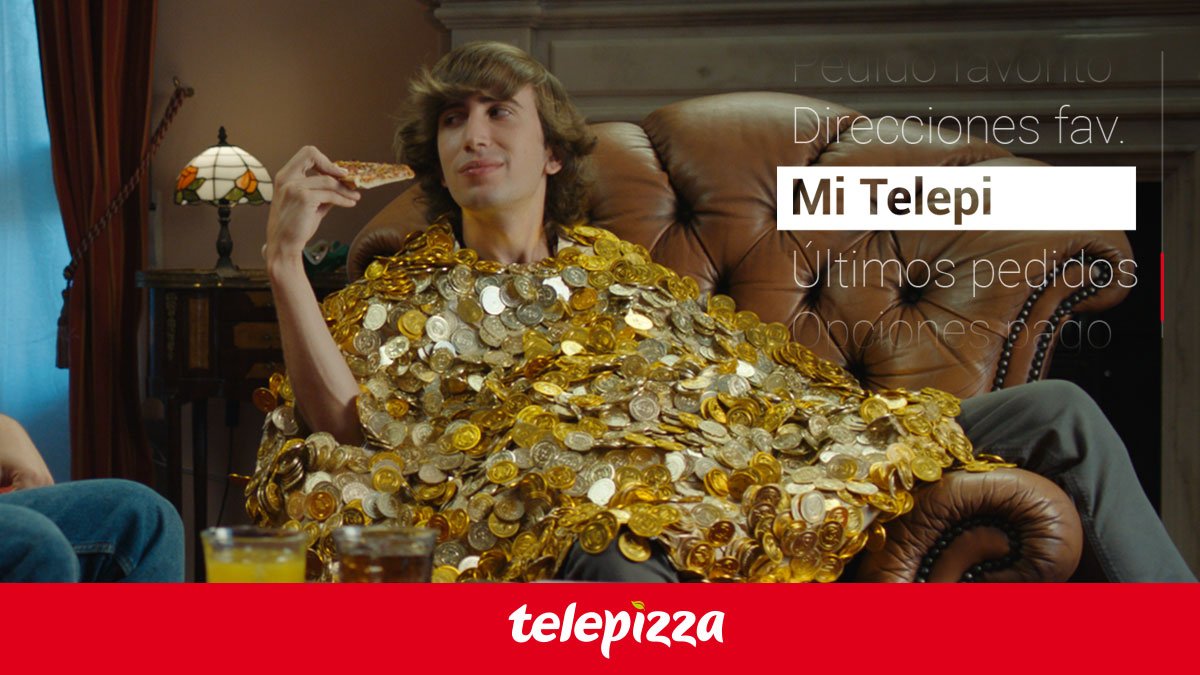 telepizza_es's tweet photo. Con el deseo de hacerme de #MiTelepi 📲 el genio me concedió dos:
☝🏻 Sumar #Telepicoins 💰 y canjearlos por descuentos
✌🏻Llevarse 3 medianas por 7€ cada una https://t.co/ej7WUyzKxP