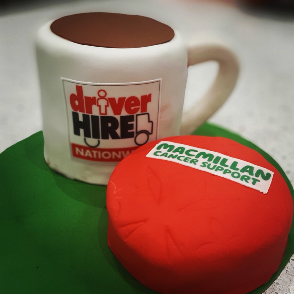 DonnyDriverHire's tweet photo. Our contribution to the #Macmillan Coffee Morning at @DriverHire HQ today, baked and decorated by our very own consultant, @aimee_linfoot 

#macmillancoffeemorning #macmillancancersupport #dhProud https://t.co/kvpedOPPQ5