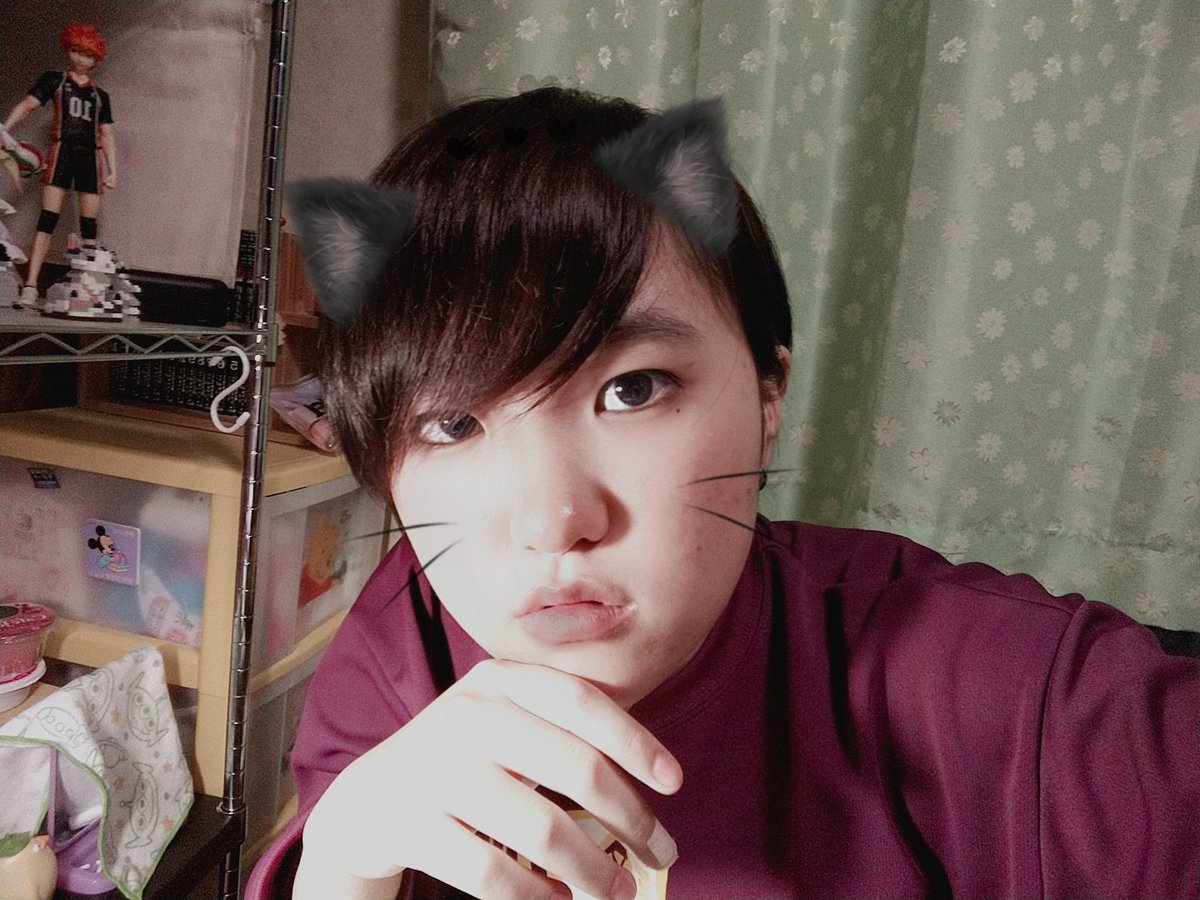 蛍 けい على تويتر 久しぶりの男装 下手になったかもw 肌荒れは 気にしないで 男装 男装女子 男装さん顔真似さんと繋がりたい