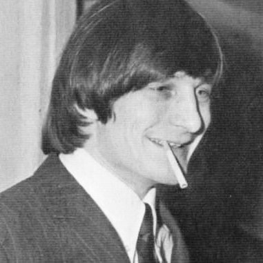 neon_brambles's tweet photo. Beatle-y Gene in pinstripes!
#GeneClark #GetGeneIn #singersongwriter #SHoF #folkrock #countryrock #classicrock #TheByrds #dillardandclark #NoOther #beatlestyle https://t.co/Hy8epyPLxU