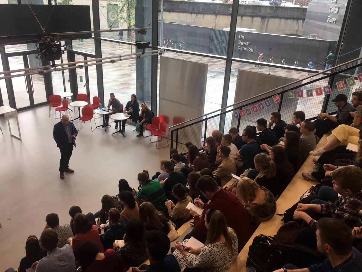 tonyonthephone's tweet image. Packed house @CardiffJomec for @BowenBBC #cardifftrained