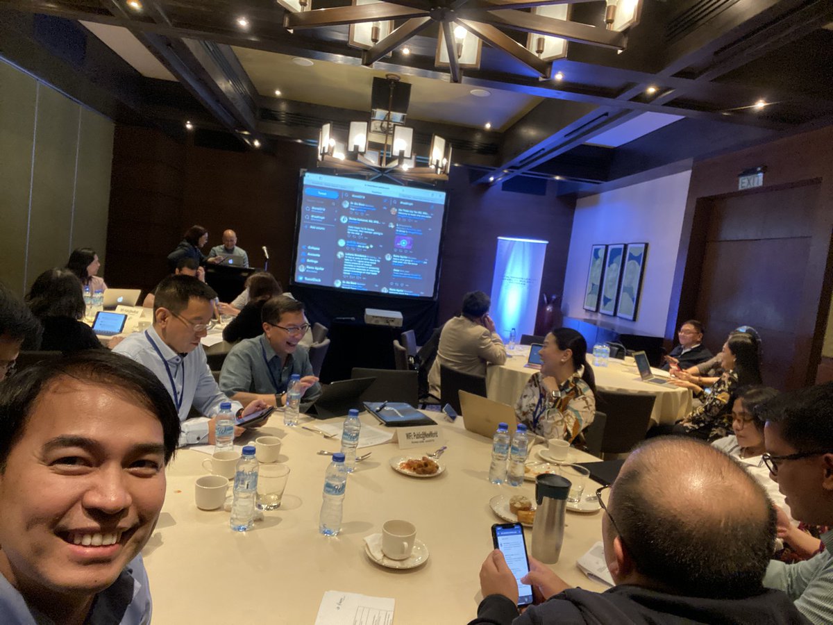 EyeGaryb's tweet photo. #core2019 https://t.co/fHa6c803Qc