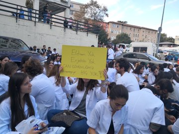 Resmi Twitter'da görüntüle