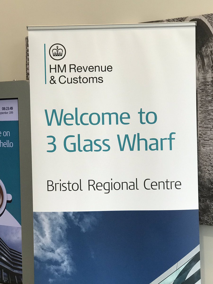 expolsgt's tweet image. I’m surprised to see a UK Gov Dept not know which way up the #UKflag #unionflag should be. @HMRCgovuk @BBCBristol