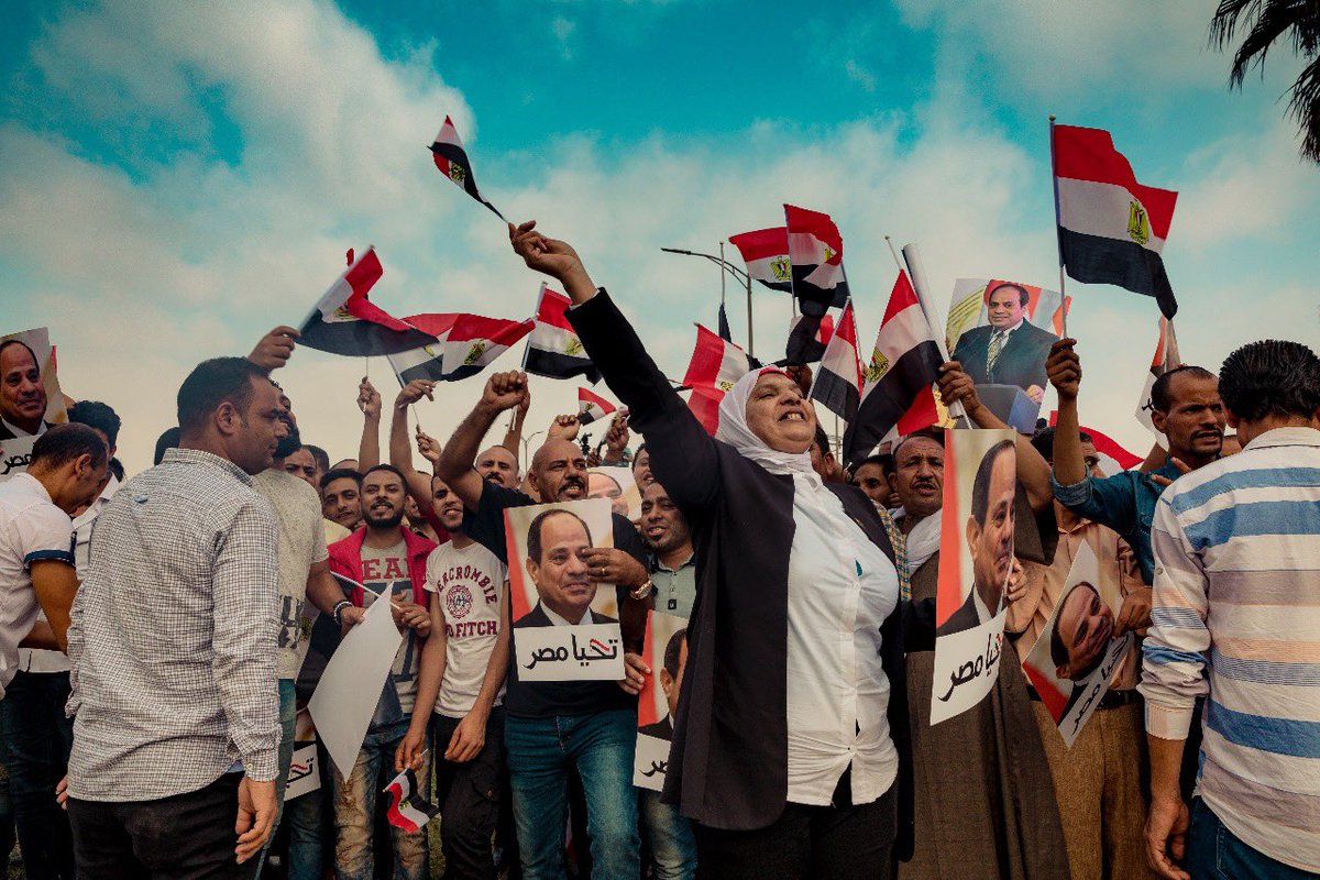 AlsisiOfficial's tweet photo. وصول السيد الرئيس عبد الفتاح السيسي الى أرض الوطن بسلامة الله عقب حضور الدورة  ٧٤ من الجمعية العامة للأمم المتحدة. https://t.co/bkSfRfrJbH
