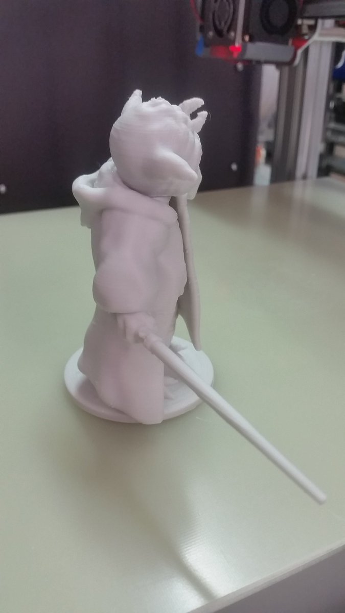 Dynamo_3D's tweet photo. #yodabookend by @MyMiniFactory #3dPrinted in #abspro he try to pull up the #stanley but the #force is not ready yet... bit tyred #3dprinting #3dprint #3dprinter #stampa3d #3d #StarWars #figurine https://t.co/bhtvcUc7t2