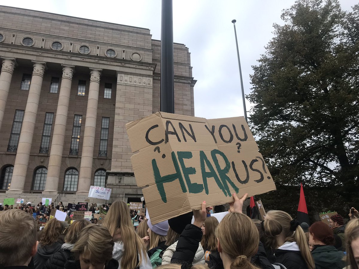 NMikolanniemi's tweet photo. Aikuiset, päättäjät, me kaikki - huudetaan lapsille&amp;nuorille:

KYLLÄ kuulemme teitä!
KYLLÄ, teemme kaikkemme #ilmastokriisi’n pysäyttämiseksi! 

#ilmastolakko #nytpakko #aikusetvastaa https://t.co/aKUAxaVDZM