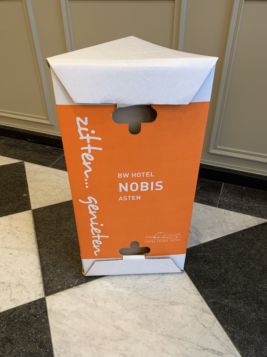 Heeft u binnenkort een evenement met uw vereniging en wilt u hiervoor zitplaatsen? Reserveer dan deze leuke en handige krukjes via onze receptie, geheel gratis!

De krukjes zijn gemaakt van hard karton en makkelijk in elkaar te zetten. 

Interesse, mail dan naar info@nobis.nl