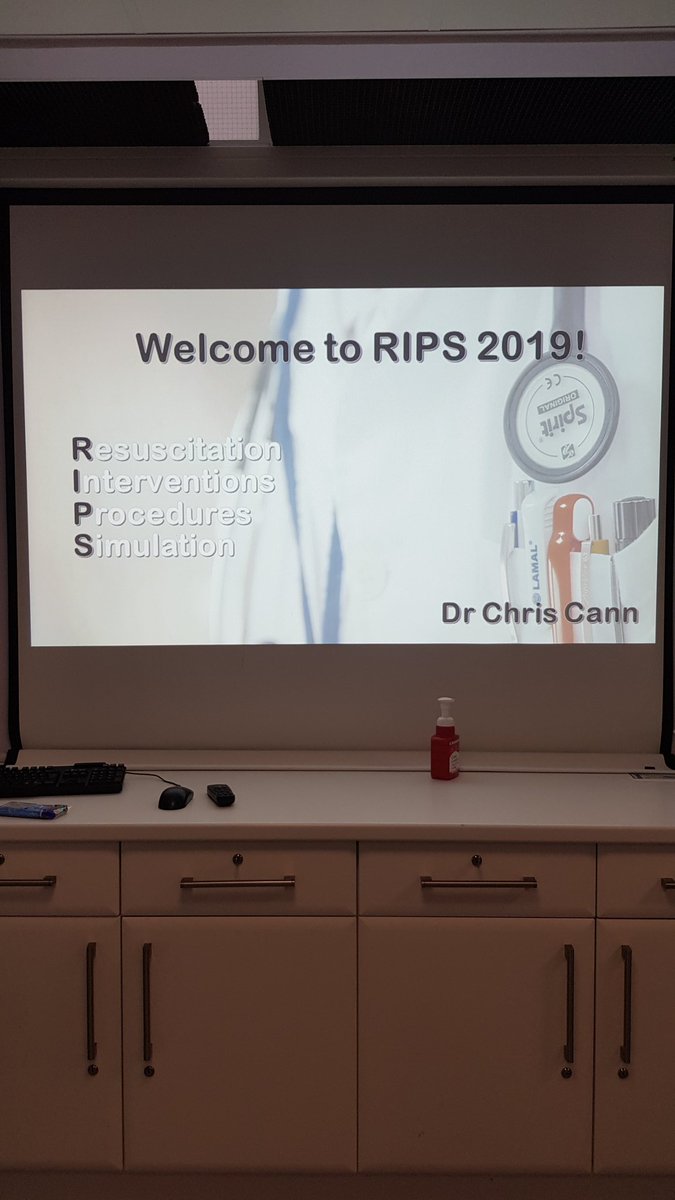 munching_medic's tweet image. Lets get RIPPED !!!
Sal kicking off this innovative and vital ED Sim course! @EDHomerton @HomertonSim #Simulation #medicalsim #homerton #thenextgeneration