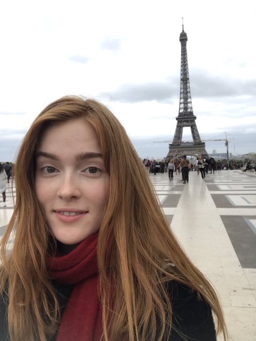 Im in Paris 😍 https://t.co/jxuSEe1Aqu