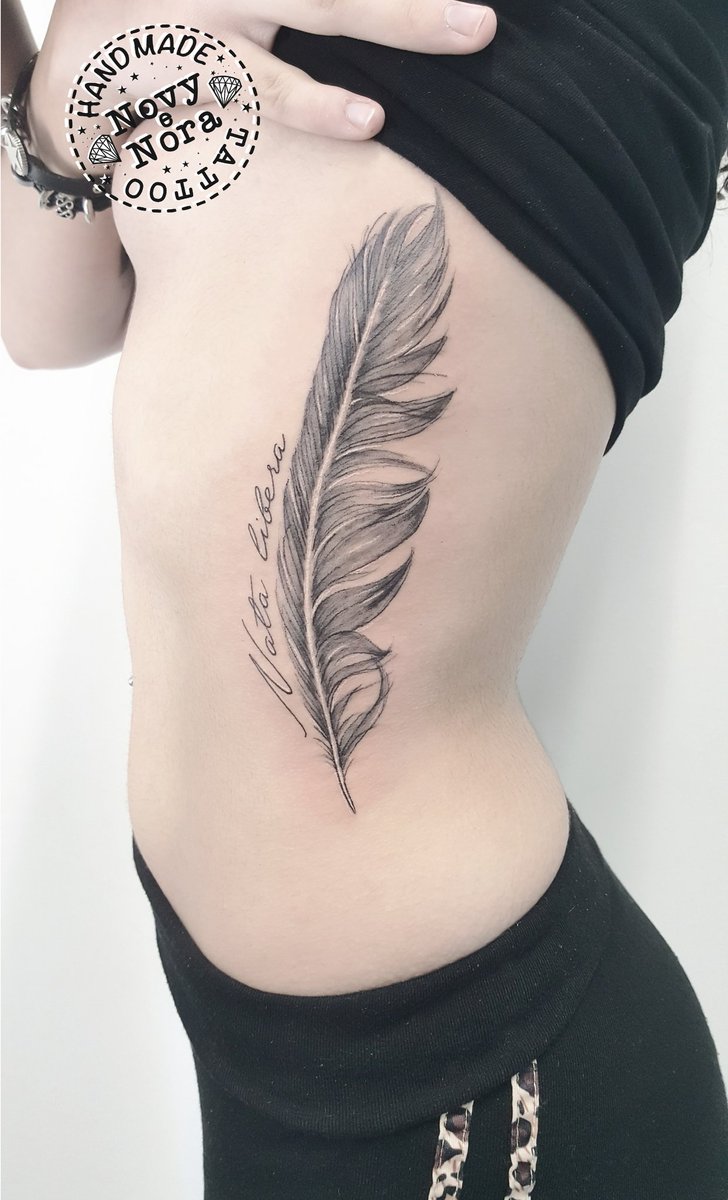 novy_tattoo's tweet photo. B O R N  F R E E
#natalibera #inkedgirl #tattoo #feathertattoo #feather #piuma #free #libera #bornfree #tattooedgirl #carpi #handmadetattoostudio #indelible #onmyskin https://t.co/xm9yIYYqFb