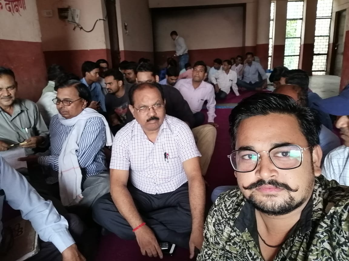 Atendra70333890's tweet photo. #justiceforkannauj https://t.co/XlIEcWkMFJ