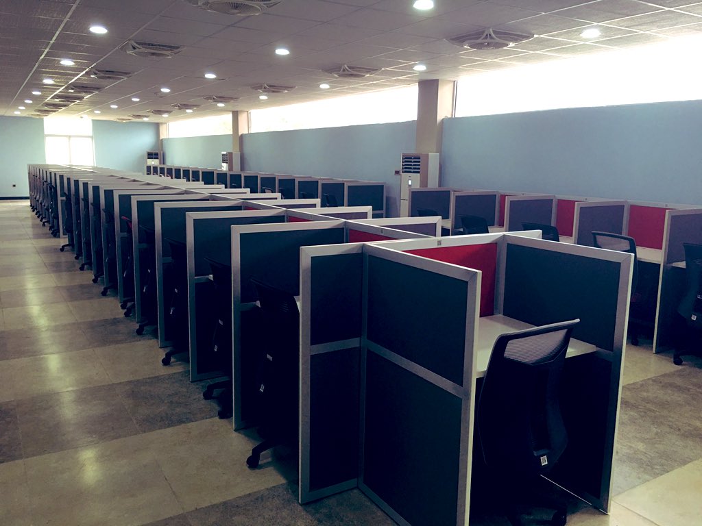 emcettas's tweet image. Our partner @kpitbgov is getting ready to launch the #Workaround Business Process Outsourcing facility in #Peshawar! Private sector will employ hundreds of youth with digital skills. Stay tuned for the official launch soon! @Illango_WB @goodmelinda @pakistanmdtf